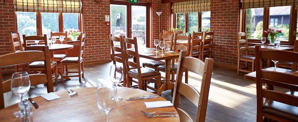White Hart By Chef & Brewer Collection Hotel Chalfont St Giles Restaurant photo